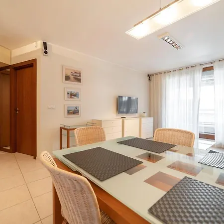 Apartament 36 Miedzymorze 10 *